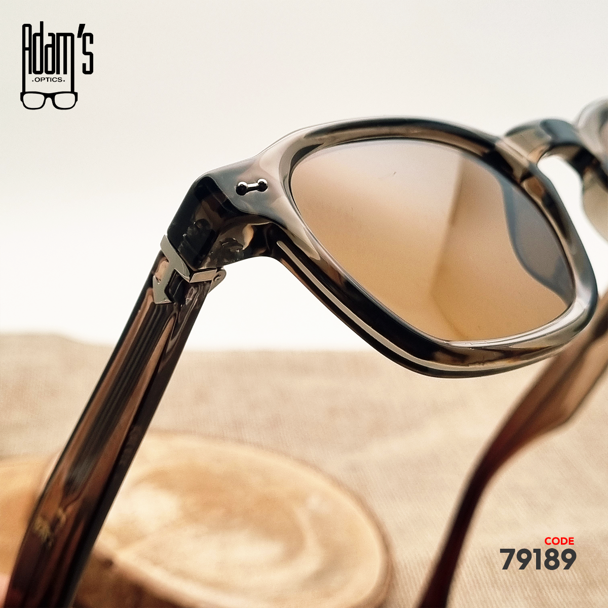 Amber 10830 Square Sunglasses