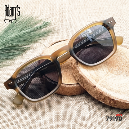 Amber 10830 Square Sunglasses