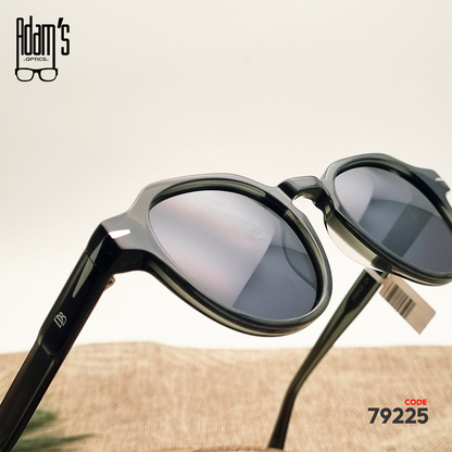 David Beckham VG5020 Oval Sunglasses