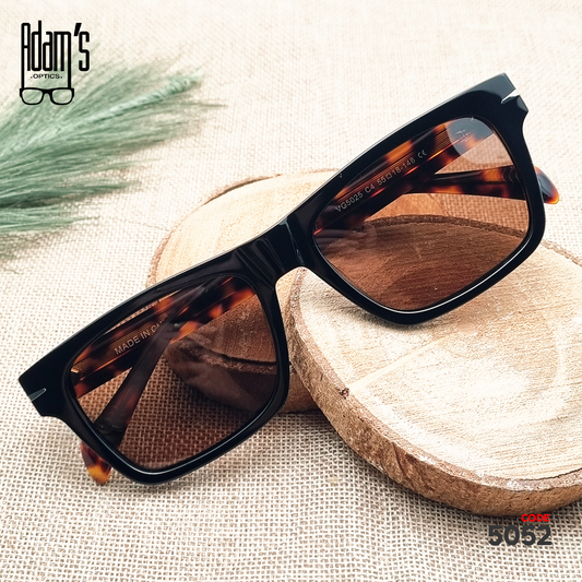 David Beckham VG5025 Rectangular Sunglasses