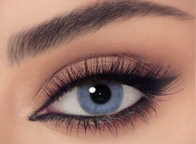 Celéna Yearly Coloured Contact Lenses