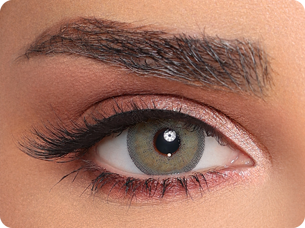 Luminous Coloured Contact Lenses