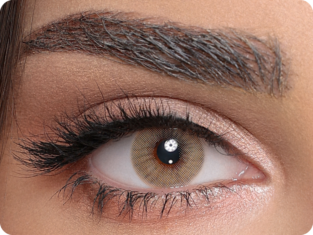 Luminous Coloured Contact Lenses
