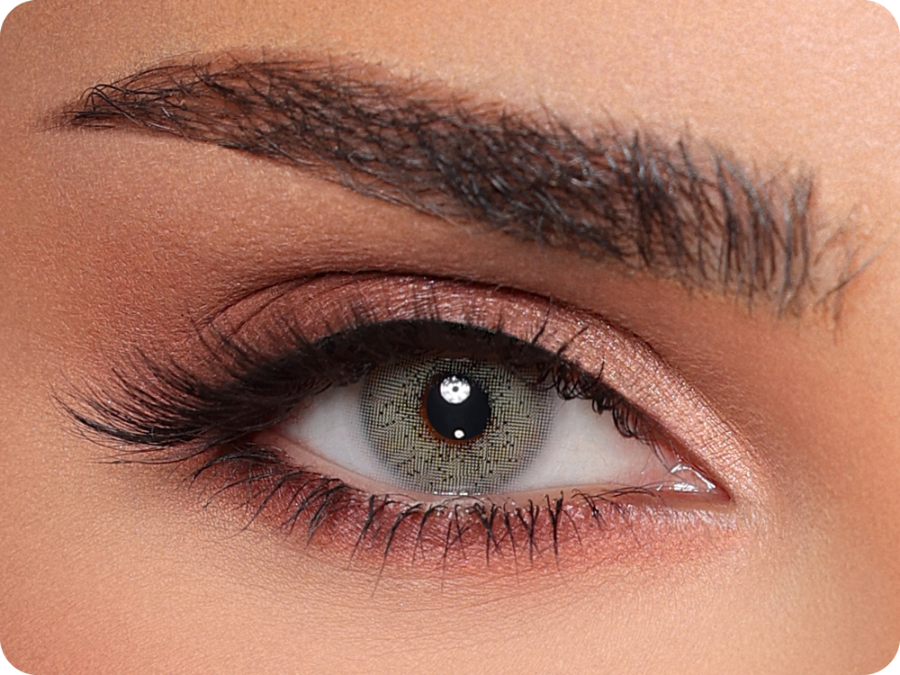 Luminous Coloured Contact Lenses