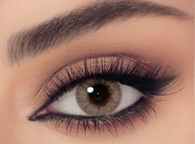 Celéna Yearly Coloured Contact Lenses