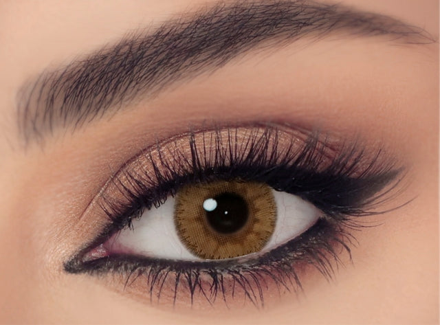 Celéna Yearly Coloured Contact Lenses